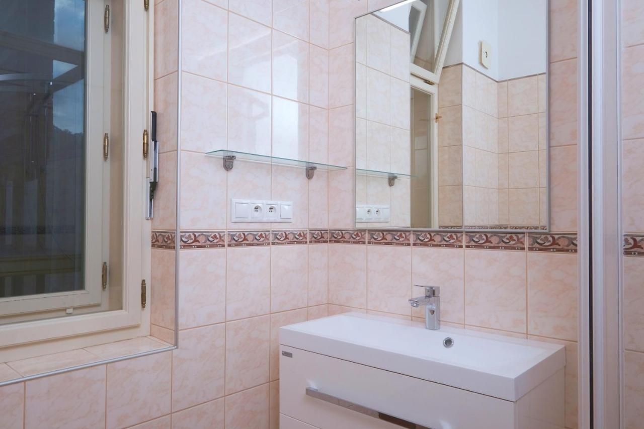 Pawlansky Apartment *